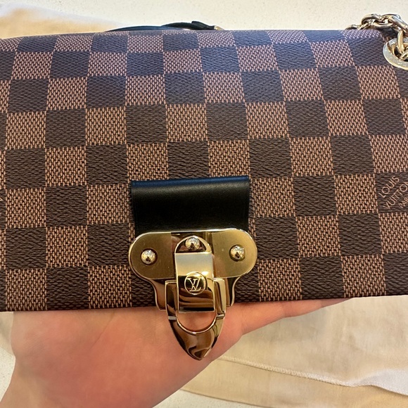 LOUIS VUITTON Vavin PM Monogram Crossbody - Picture 4 of 9